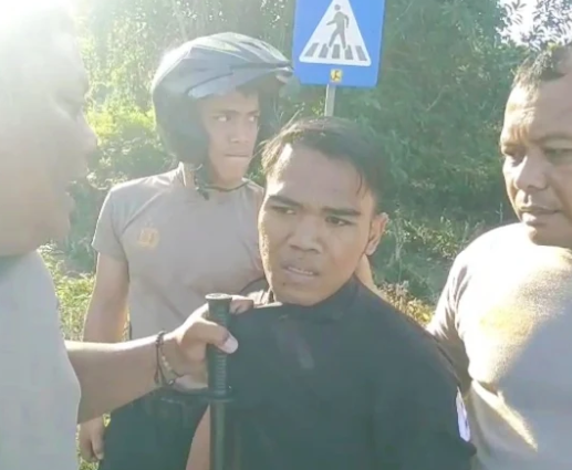 Pria Bersajam Ingin Merampok Pemilik Konter Jambi