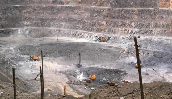 China Menghunus Senjata di Tanah Jarang